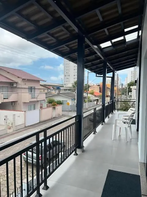 Conforto Em Local Privilegiado 2 Itajaí Ferienhaus